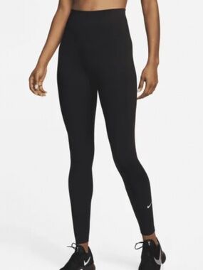 Nike Women’s Black Leggings